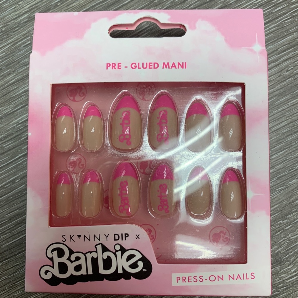 Barbie press on nails